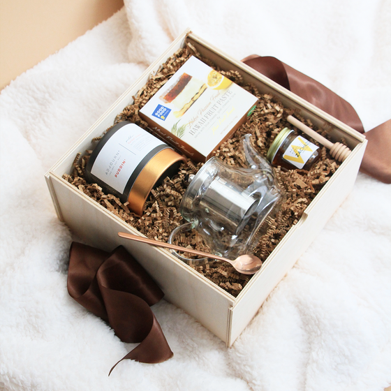 Cozy Tea Gift Crate