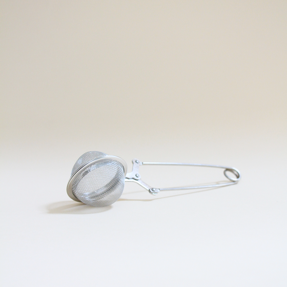 Spring Handle Tea Ball Infuser